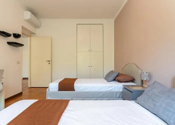 Adele Flexyrent Apartament *